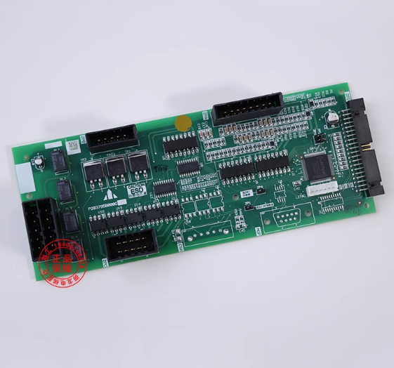 三菱电梯消防板